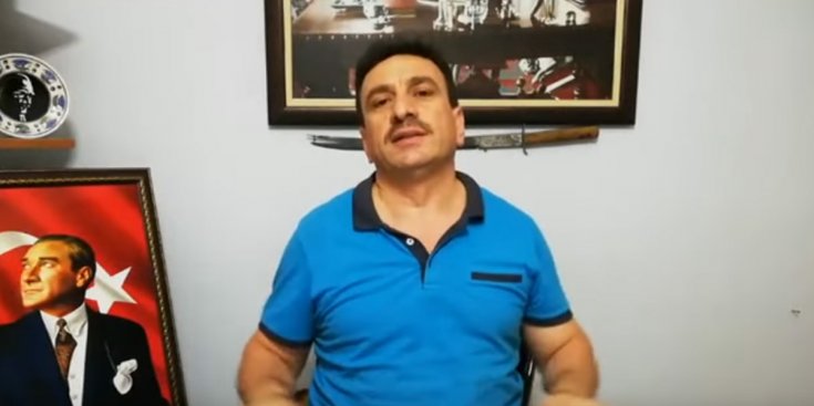 Sedat Peker’in videolarına yorum yapan gazeteci, Erdoğan ve Soylu’ya hakaretten gözaltına alındı