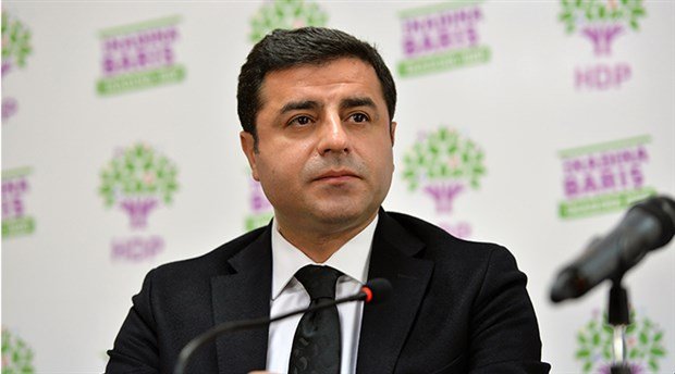 Selahattin Demirtaş'a 2 yıl 6 ay hapis cezası