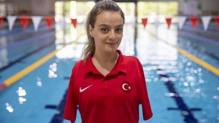 Sümeyye Boyacı Paralimpik Yüzme Avrupa Şampiyonası’nda üçüncü oldu