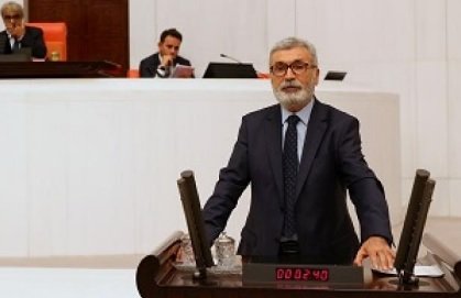Tarım ilaçlarının zararlı etkilerine maruz kalan çiftçiler Meclis gündeminde Tarım ilaçlarının zararlı etkilerine maruz kalan çiftçiler Meclis gündeminde