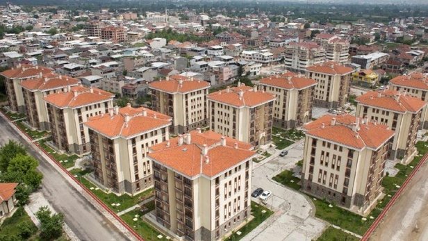 TOKİ taksitlerini ödeyemeyen 12 bin 777 aile için yasal süreç başlatıldı TOKİ taksitlerini ödeyemeyen 12 bin 777 aile için yasal süreç başlatıldı