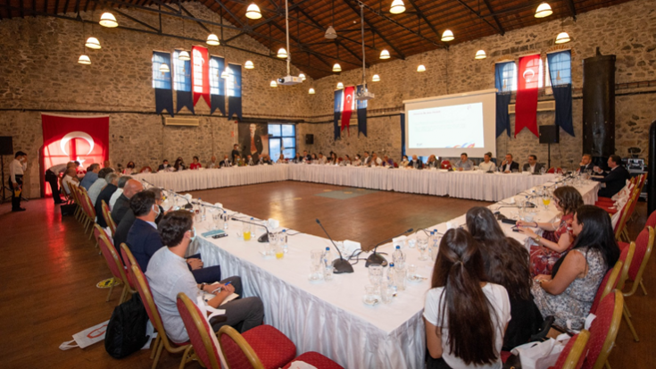 Tunç Soyer 20 ülkenin diplomatik temsilcileriyle Kültür Zirvesi hazırlıklarını konuştu