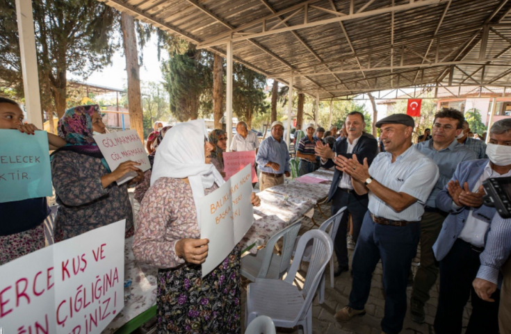 Tunç Soyer’den Gölmarmara Gölü’ne hayat verecek hamle Tunç Soyer’den Gölmarmara Gölü’ne hayat verecek hamle