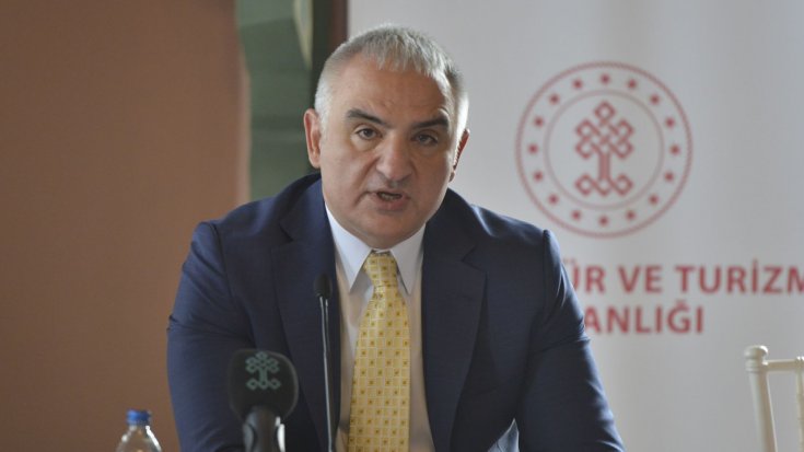 Turizm Bakanı Ersoy'dan 'müzik kısıtlaması' açıklaması: 'Bilim Kurulu'nun aldığı kararlarla uyumlu hareket etmek zorundayız'