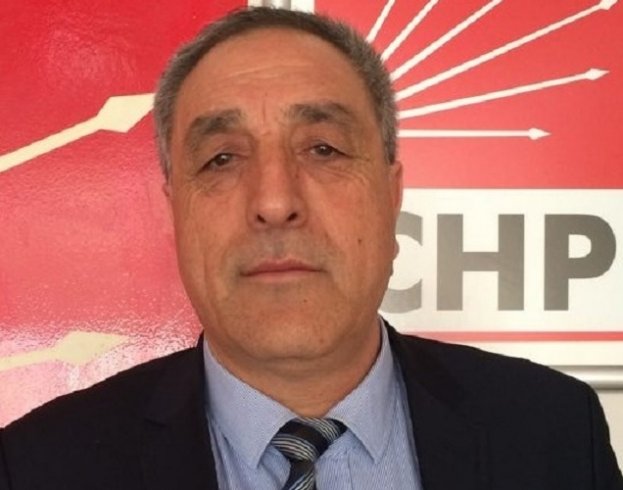 Tuzlukçu Belediye Başkanı, geçirdiği trafik kazasında yaralandı araçta bulunan Abdullah Azmi Uyar hayatını kaybetti Tuzlukçu Belediye Başkanı, geçirdiği trafik kazasında yaralandı araçta bulunan Abdullah Azmi Uyar hayatını kaybetti