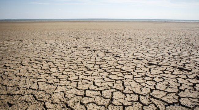 Uluslararası kuruluşlardan tüm dünyaya 'acilen su ve iklim tedbirleri alma' çağrısı