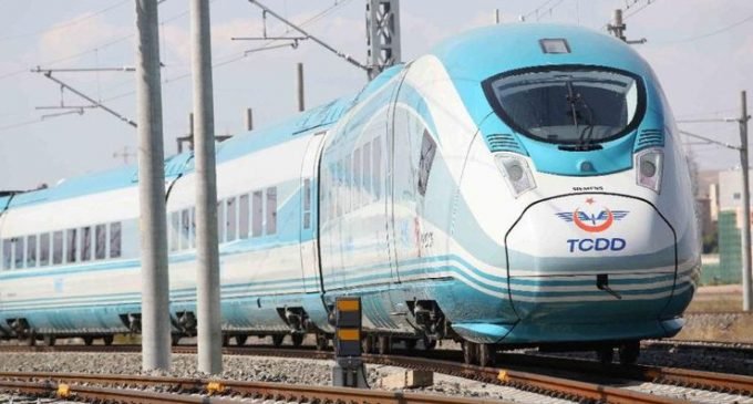 Yolcu garantisi hızlı trende de tutmadı Yolcu garantisi hızlı trende de tutmadı