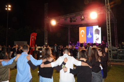 15. Balkanlılar Halk Dansları ve Kültürü Festivali sona erdi