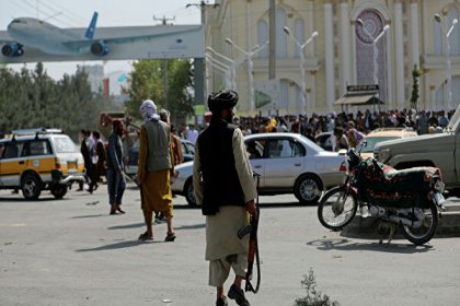 Afganistan'da hükümet yetkilileri için genel af ilan edildi