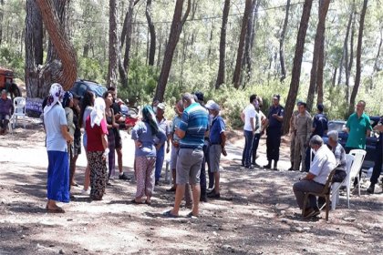 Akbelen’de ormanları için nöbet tutan köylülere jandarma engeli