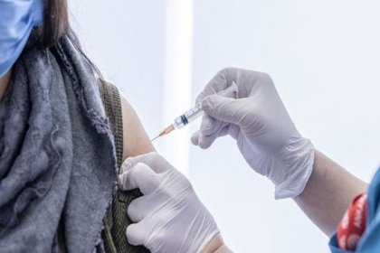 Araştırma: 'Pfizer aşısı Omicron’a karşı kısmi koruma sağlıyor'