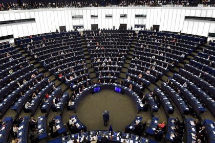 Avrupa Parlamentosu, 'Türkiye'de muhalefete yönelik baskıyı' kınadı