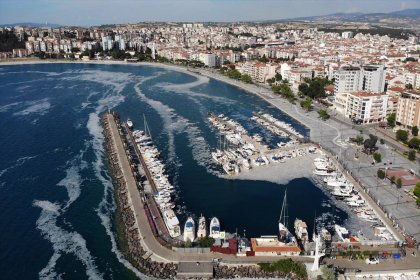 'Marmara Denizi'nden 7 günde 2 bin 684 metreküp müsilaj temizlendi'