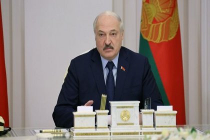 Belarus lideri Lukaşenko: Göçmenleri geri dönmeye ikna etmeye çalışıyoruz ama kimse gitmek istemiyor