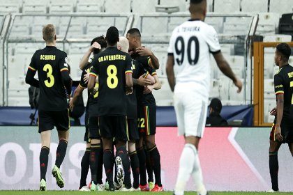 Beşiktaş, Ajax'a 2-1 mağlup oldu