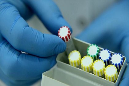 Bilim insanları koronavirüsün yeni antikorlarını tespit etti