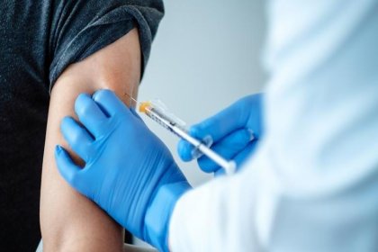 Birinci doz Covid-19 aşısı uygulanan kişi sayısı 30 milyonu aştı