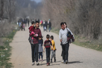 BM: Türkiye’de yaşayan her 23 kişiden biri mülteci