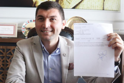 CHP'li Gülyalı Belediyesi 25 yıllık borcu sıfırladı