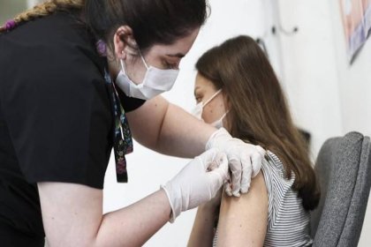 'Covid'i atlatanlarda ikinci aşı 'yapıldı' olarak kayda geçiriliyor, aşı yapmadan doz sayısını yükseltmek gibi bir niyet yoktur umarım'