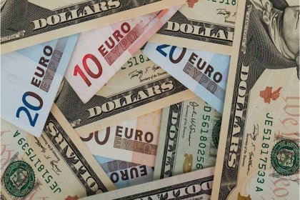 Dolar ve Euro'da büyük düşüş