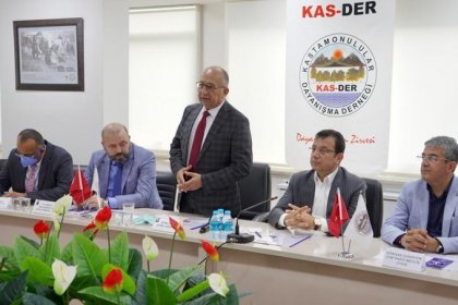 İBB Başkanı Ekrem İmamoğlu, Kastamonulular Dayanışma Derneği KAS-DER'i ziyaret etti