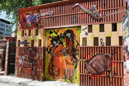 Eskişehir'de trafolar renklendiriliyor