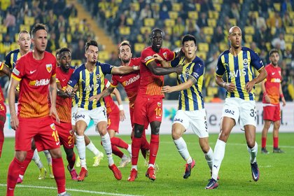 Fenerbahçe, Kayserispor'la 2-2 berabere kaldı