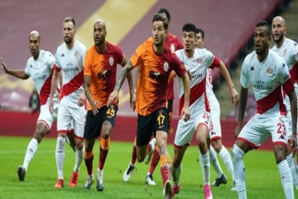 Galatasaray, Antalyaspor'la 0-0 berabere kaldı