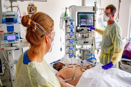 Hollanda'da elektrik kesintisi yüzünden solunum cihazına bağlı 2 Covid hastası öldü