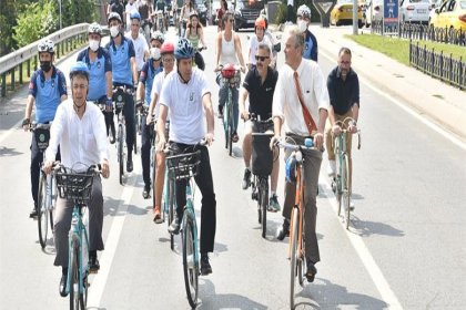İBB ve Kadıköy Belediyesi ile Hollanda ve Danimarka başkonsolosluklarından bisiklet sürme etkinliği
