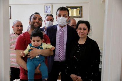 İmamoğlu: Bir annenin duasını alıyorsam ne mutlu bana
