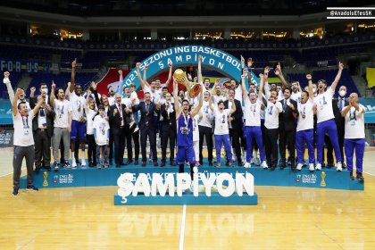 Anadolu Efes, ING Basketbol Süper Ligi 2020-2021 Sezonu Şampiyonu oldu