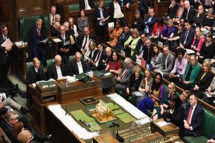 İngiltere Parlamentosu'nda milletvekillerinin 'ikinci işleri' sorgulanıyor, yeni kurallar gündemde