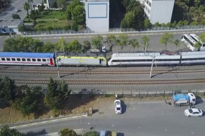 İstanbul’da hızlı tren kazası