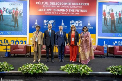 İzmir Büyükşehir Belediye Başkanı Tunç Soyer; 'İzmir’de yeni bir şehir kültürü tarif ediyoruz'