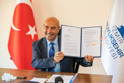 İzmir Büyükşehir Belediyesi, Üçyol-Buca Metrosu için Asya Altyapı Yatırım Bankası ile anlaşma imzaladı