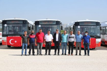 İzmir Büyükşehir'den Burdur Belediyesi'ne otobüs desteği
