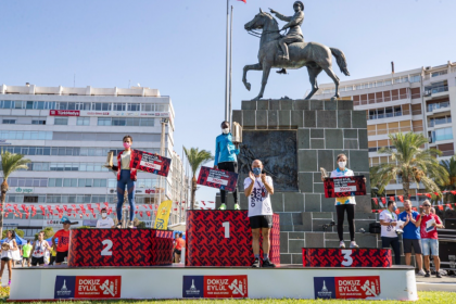 İzmir Yarı Maratonu'nda zafer Kenya ve Etiyopyalı atletlerin