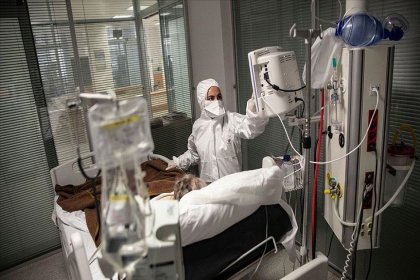 Klimik Derneği'nden uyarı: Salgın yönetiminde bilim sesine kulak vermeli