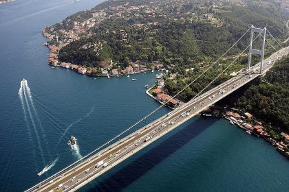 Kurban Bayramı'nda 'yap-işlet-devret' projeleri hariç köprü ve otoyollar ücretsiz olacak