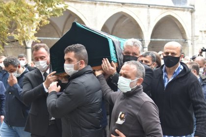 Lüleburgaz Belediyesi çalışanı İlknur Gökay Tuncel bugün son yolculuğa uğurlandı