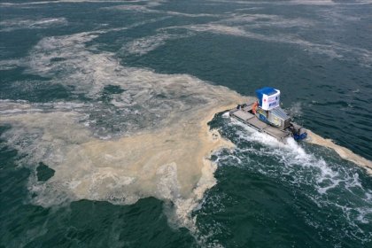 "Marmara Denizi'ne oksijen verilmesinin ciddi bir faydası olmayacak, Karadeniz'i de kaybedebiliriz"