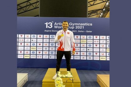Milli sporcu Ferhat Arıcan dünya şampiyonu oldu!