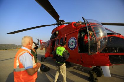 Muğla Büyükşehir Belediyesi, 4.5 ton su kapasiteli helikopteri Muğla’ya getirdi