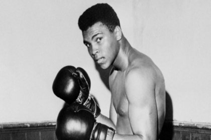 Muhammed Ali'nin çizimleri 1 milyon dolara satıldı
