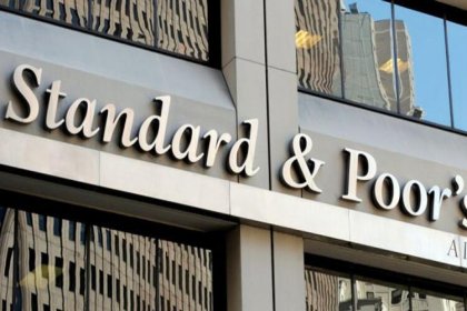 S&P, Türkiye'nin kredi notu görünümünü 'durağan'dan 'negatif'e çevirdi