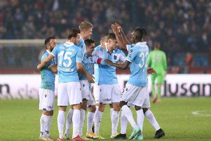 Trabzonspor, Gaziantep FK'yi 3-0 mağlup etti