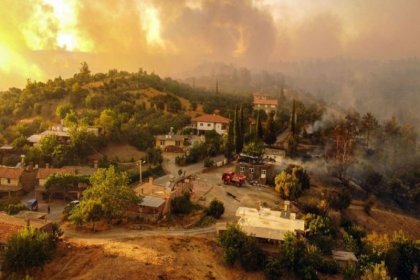 'Türkiye iklim değişiklinin şiddetlendirdiği onlarca yıllık çevre tahribatının ceremesini çekiyor'
