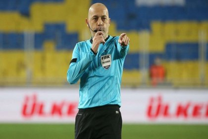 UEFA'dan Cüneyt Çakır'a yeni görev